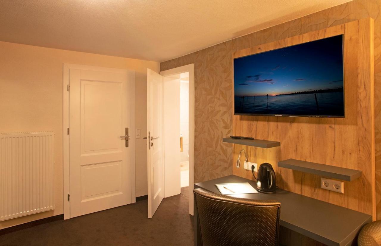 Hotel & Gutsgasthaus Koeberle Lindau  Zewnętrze zdjęcie