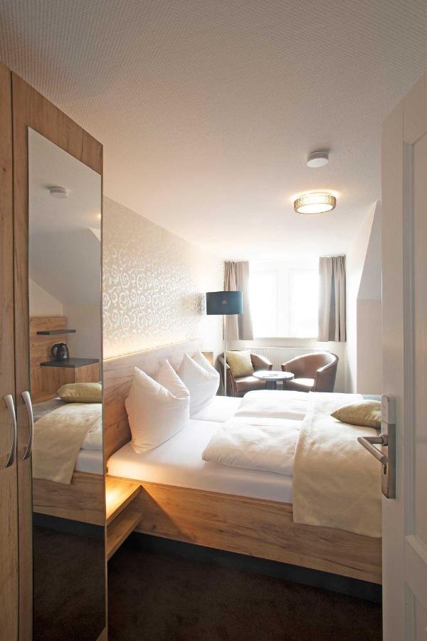 Hotel & Gutsgasthaus Koeberle Lindau  Zewnętrze zdjęcie